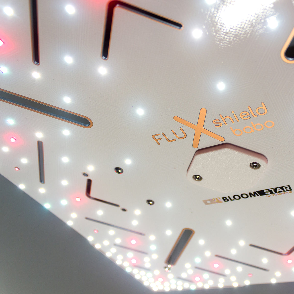 LED BloomStar FluxShield Babo 450C 160W